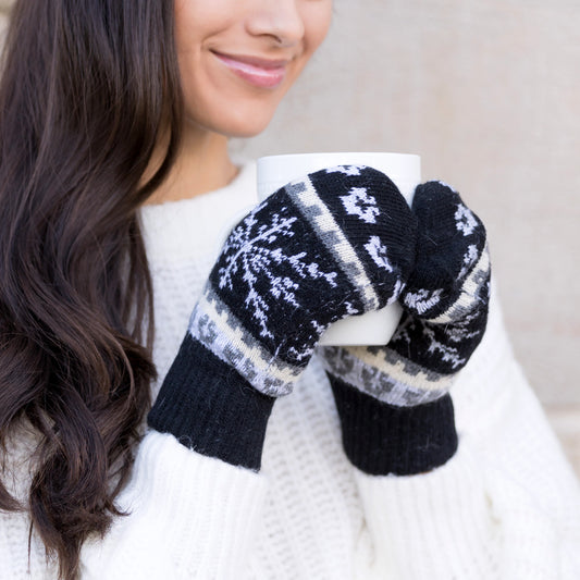 Nordic Snowflake Mittens