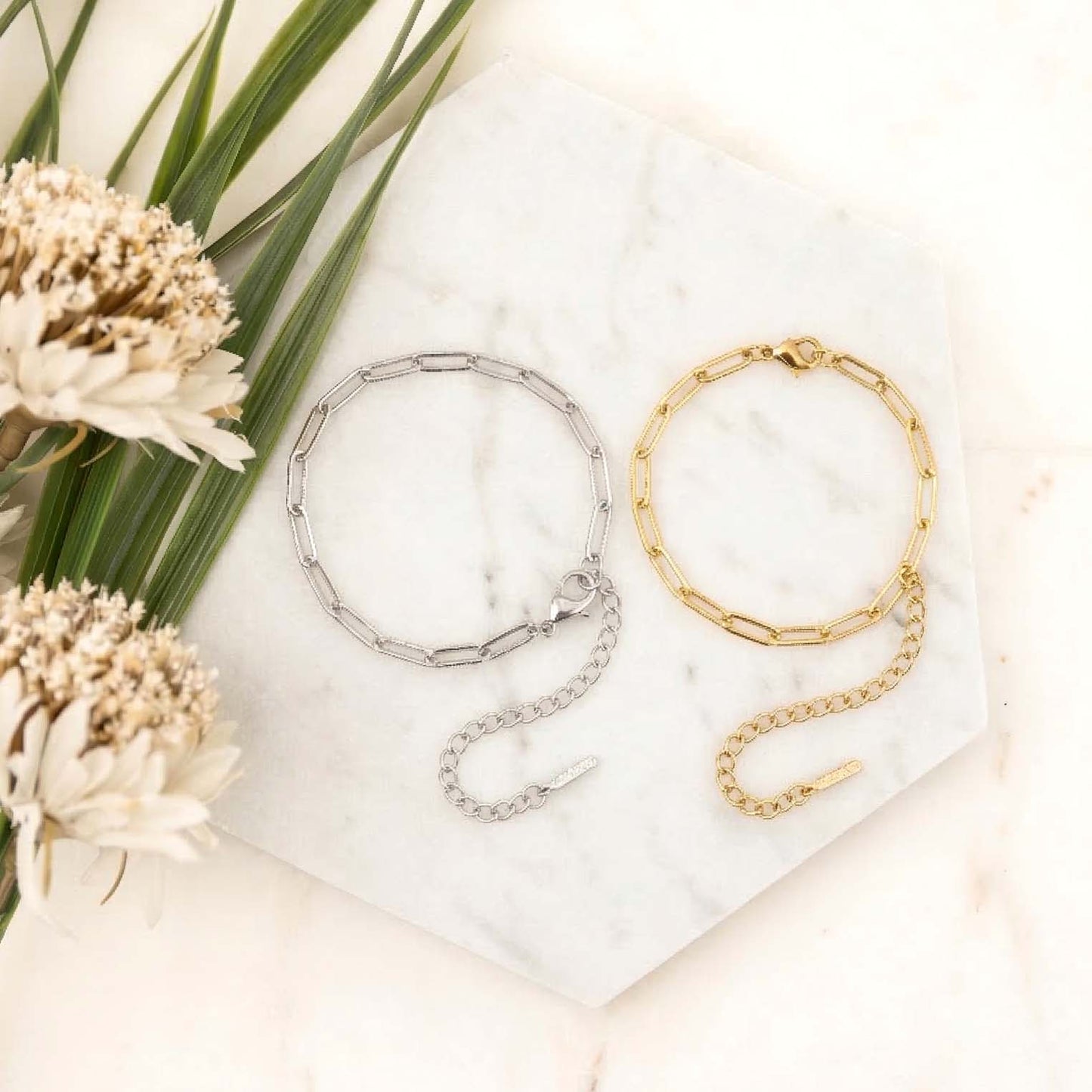 18K STAINLESS STEEL NON TARNISH PAPERCLIP BRACELET
