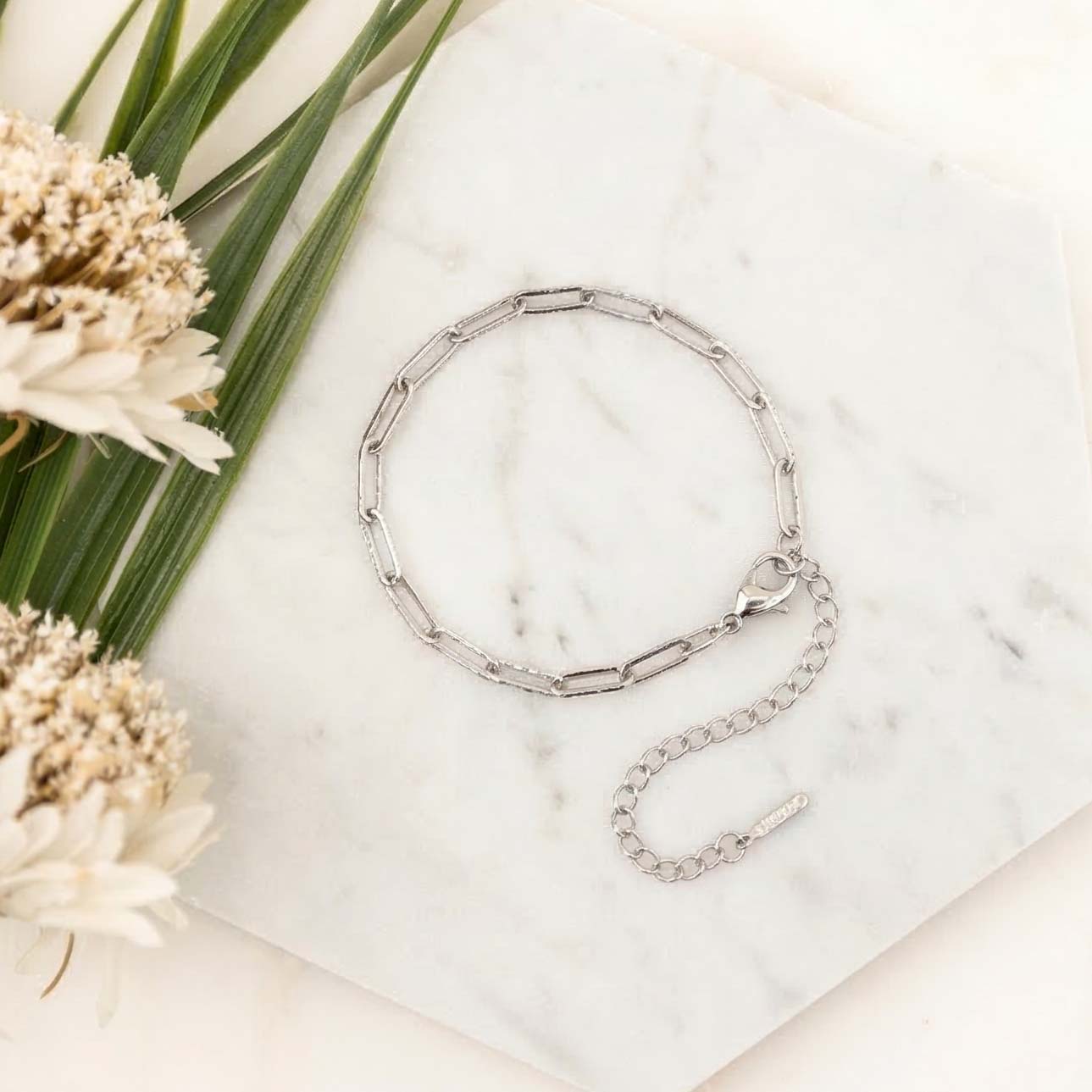 18K STAINLESS STEEL NON TARNISH PAPERCLIP BRACELET